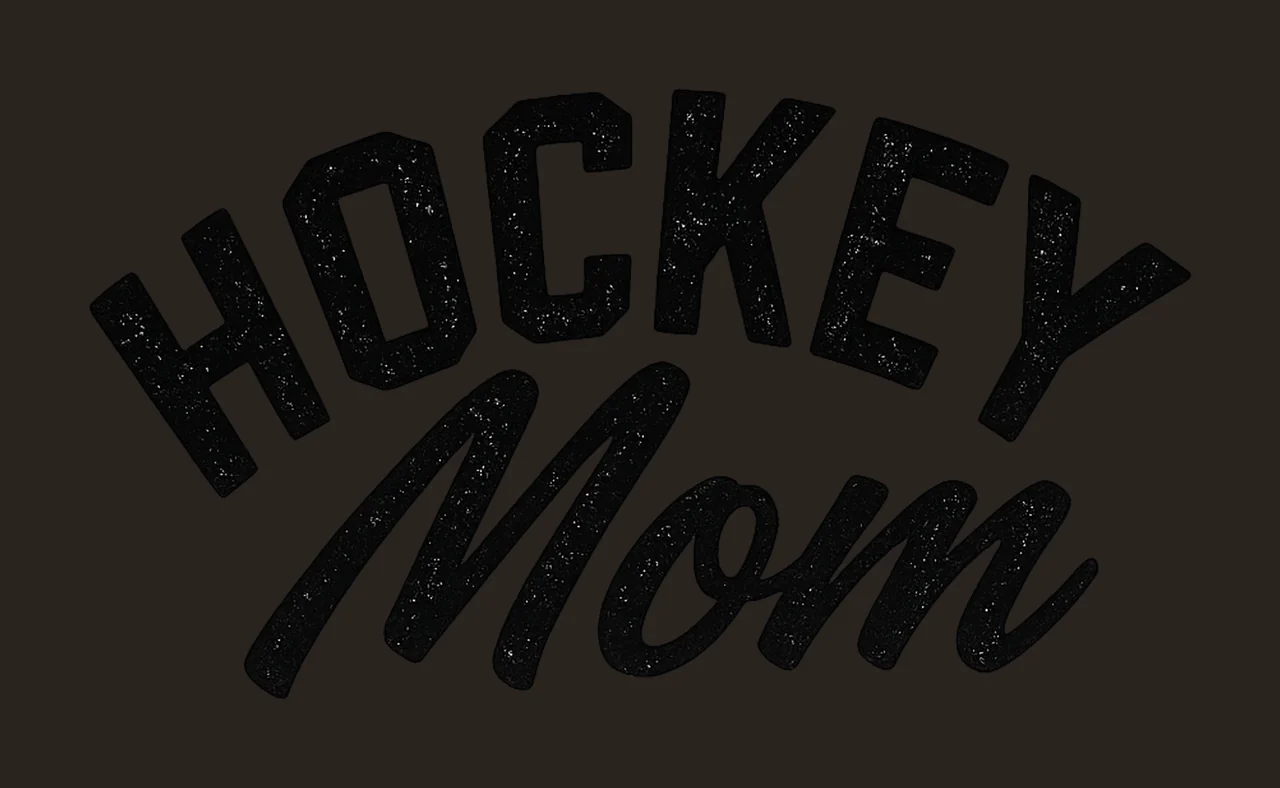 Hockey Mom distressed retro vintage letters Hockey Mama contrast preview thumbnail