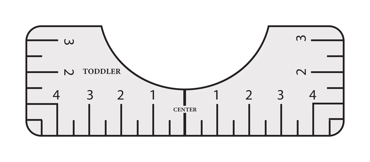 3 2 4 3 2 1 1 2 3 4 2 3 TODDLER CENTER Alignment tool Design with Ruler, scale, numbers and neckline cutout in Black